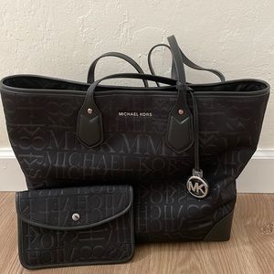 Michael kors tote